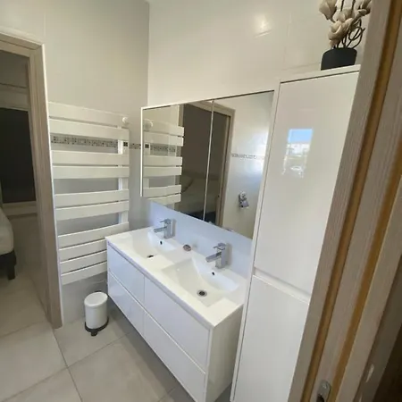 Villa Proche Plage ,lumineux, Confort Et Bien Situe