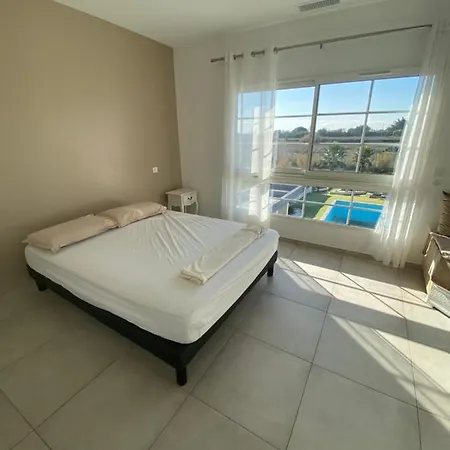 Villa Proche Plage ,lumineux, Confort Et Bien Situe